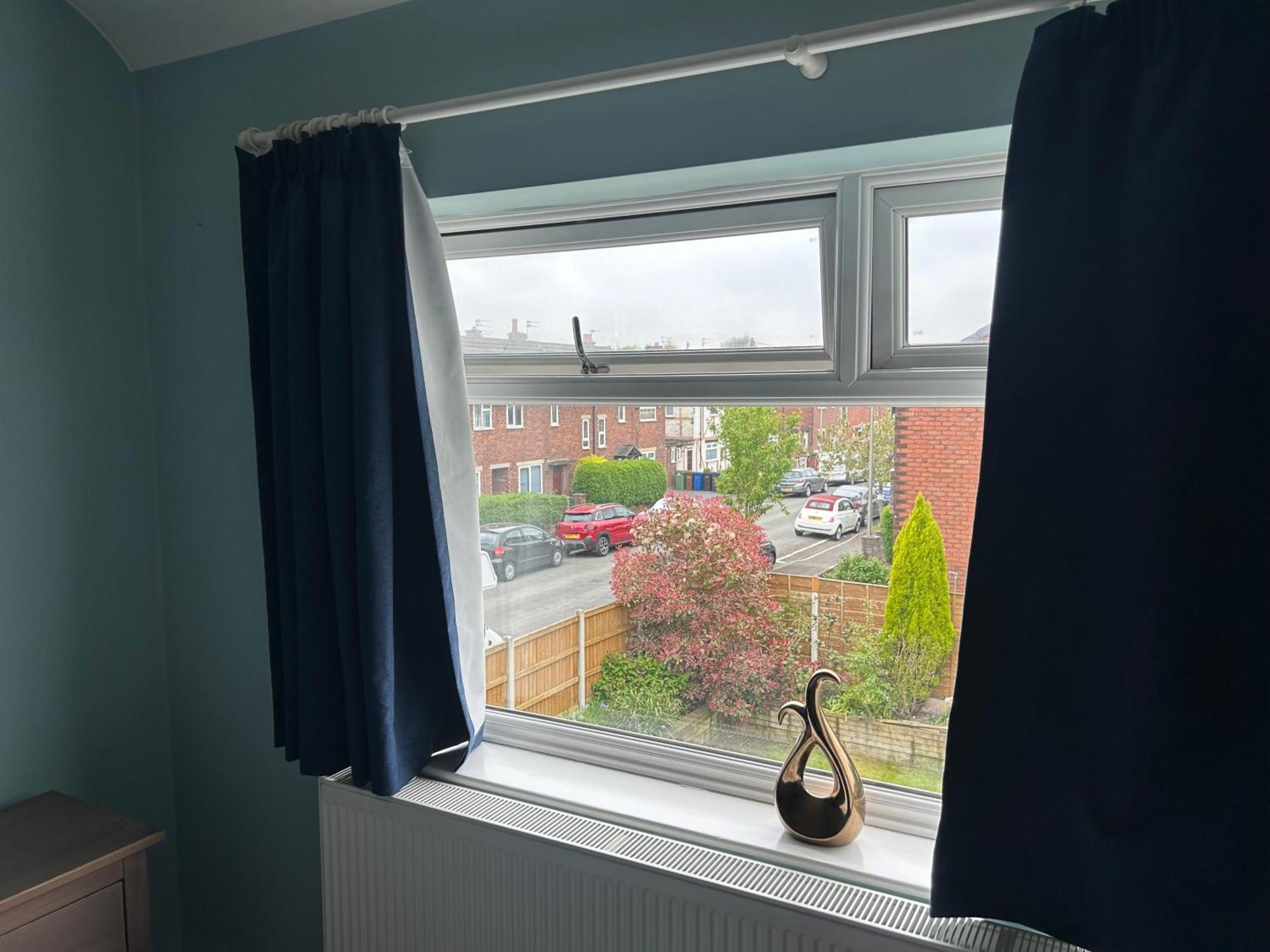 Quiet Double Bedroom With Garden View, Breakfast Hazel Grove Exterior foto