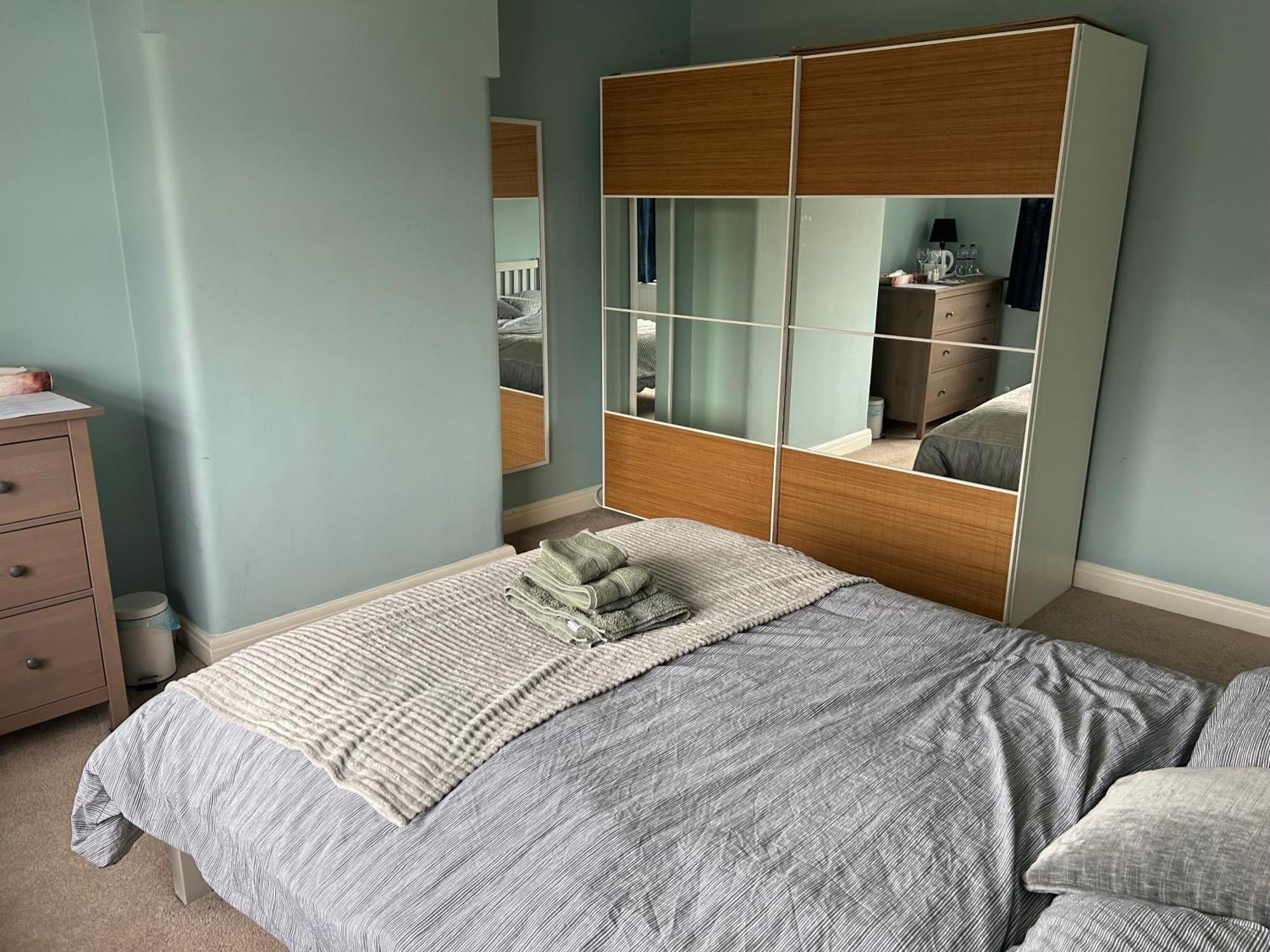 Quiet Double Bedroom With Garden View, Breakfast Hazel Grove Exterior foto